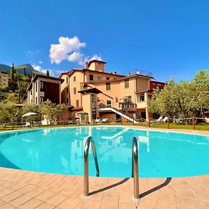 Szálloda Vittoria, Toscolano-Maderno